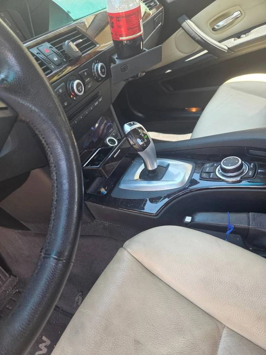 2010 BMW E60 5 Series Sedan - Image 7 of 10