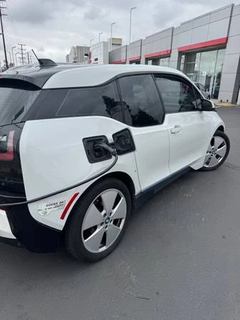 2014 BMW i3 - Image 2 of 5