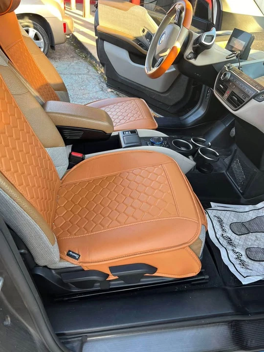 2015 BMW i3 - Image 2 of 4