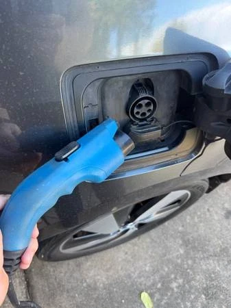 2018 BMW i3 - Image 11 of 19