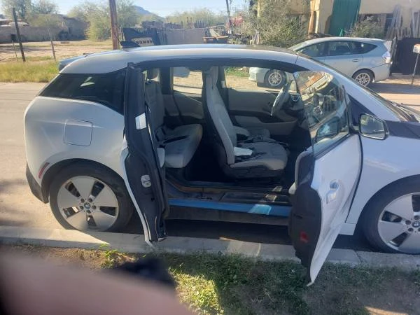 2016 BMW i3 - Image 3 of 8