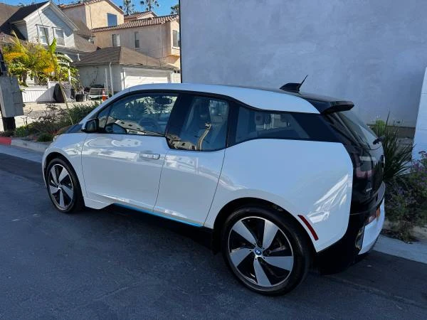 2014 BMW i3 - Image 2 of 12