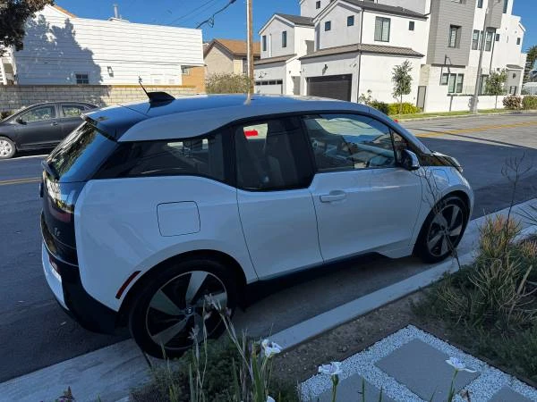 2014 BMW i3 - Image 3 of 12