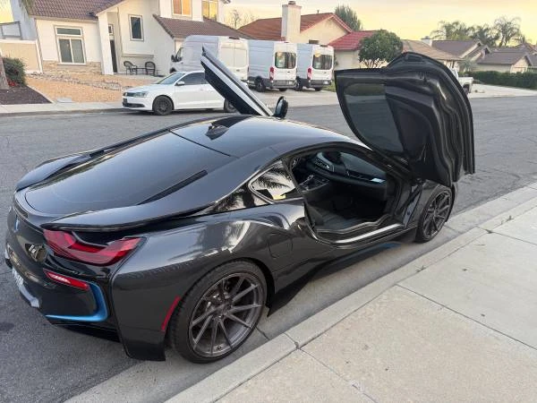 2015 BMW i8 - Image 3 of 19