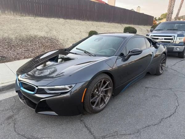 2015 BMW i8 - Image 12 of 19
