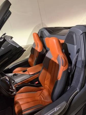 2019 BMW i8 - Image 5 of 8