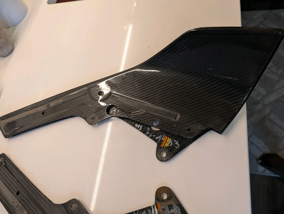 Parts & Memorabilia Bodywork - Image 3 of 4
