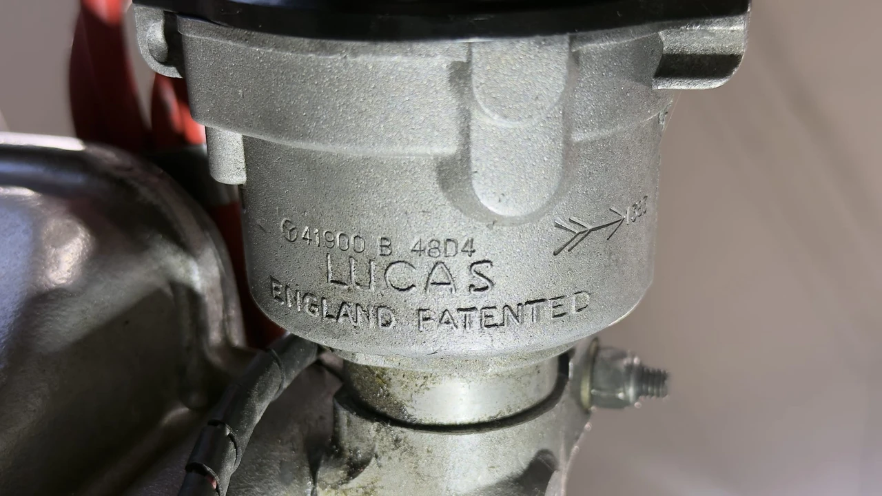 Parts & Memorabilia Engines - Image 30 of 31