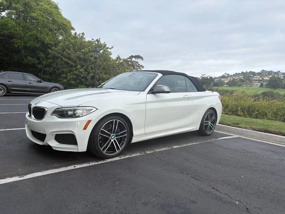 2017 BMW - Image 13 of 24