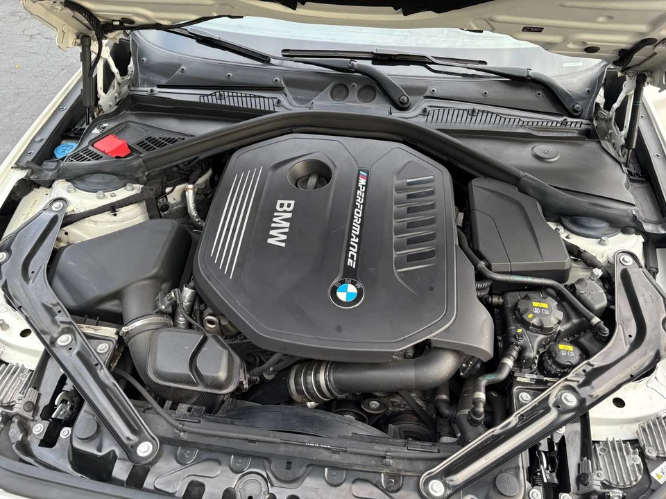 2017 BMW - Image 22 of 24