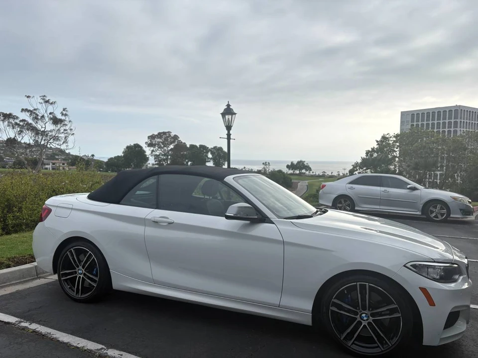 2017 BMW - Image 12 of 24