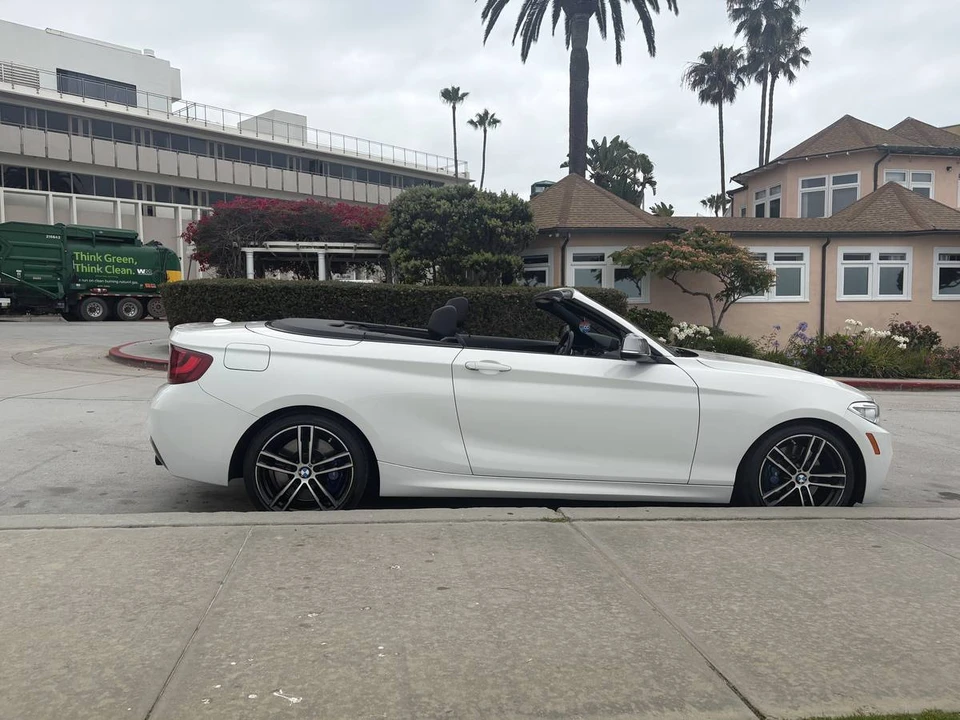 2017 BMW - Image 7 of 24