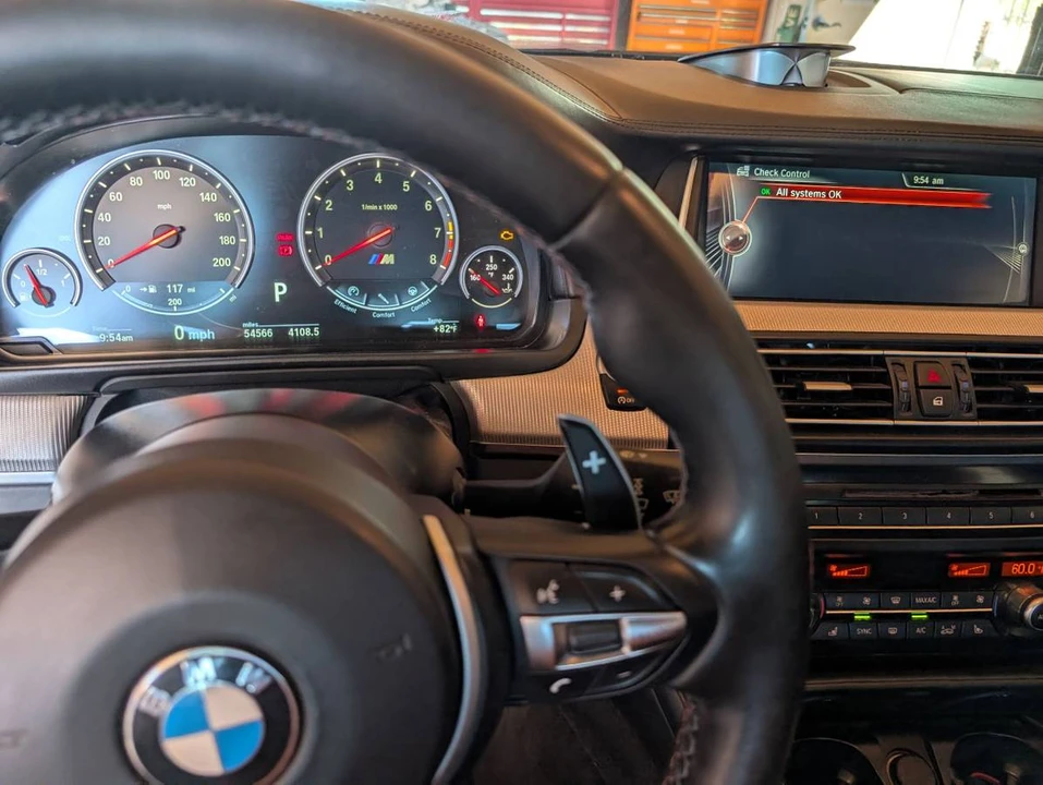 2016 BMW F10 M5 - Image 11 of 12