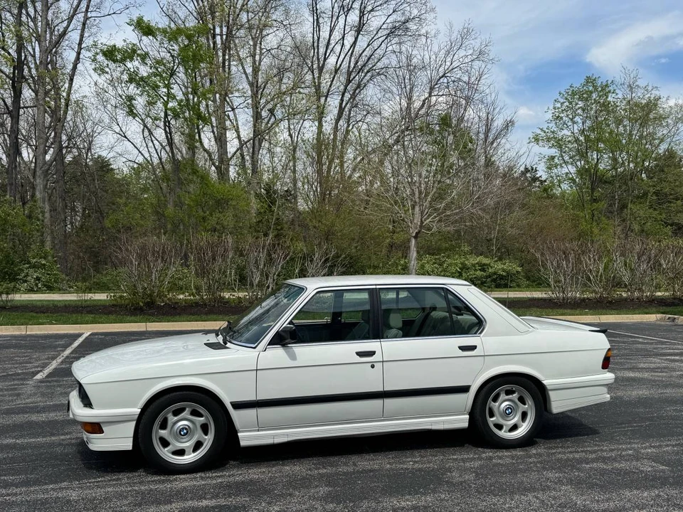 1985 BMW E28 5 Series - Image 11 of 24