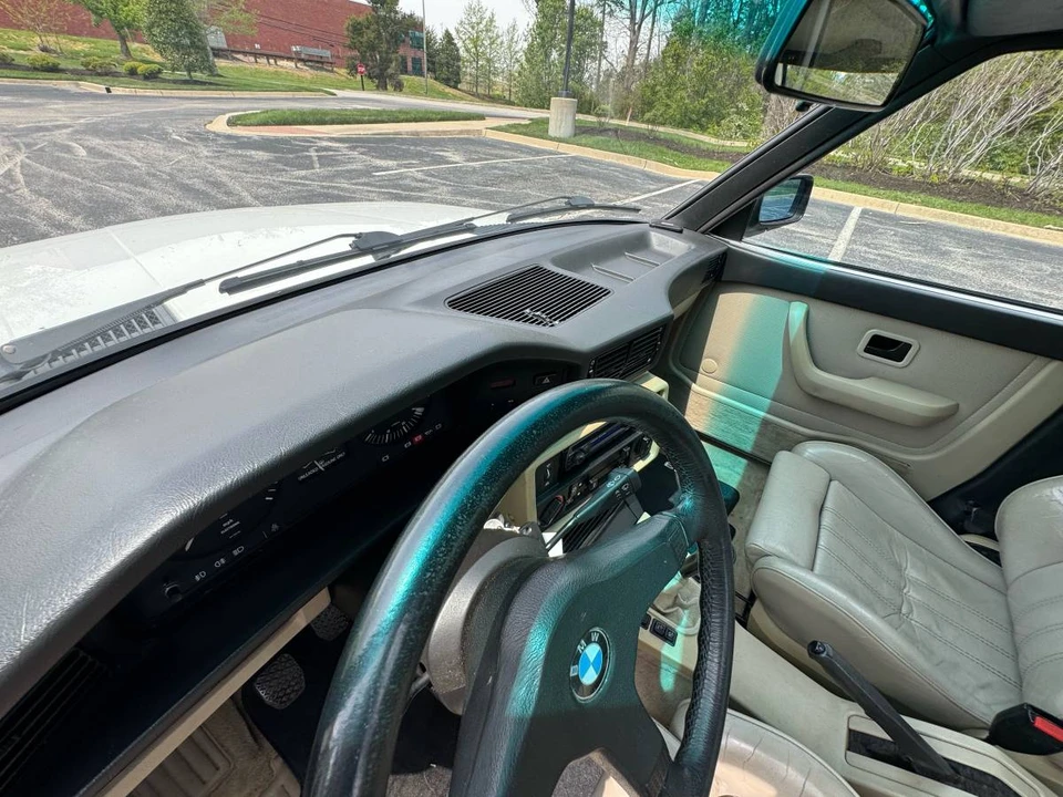 1985 BMW E28 5 Series - Image 16 of 24