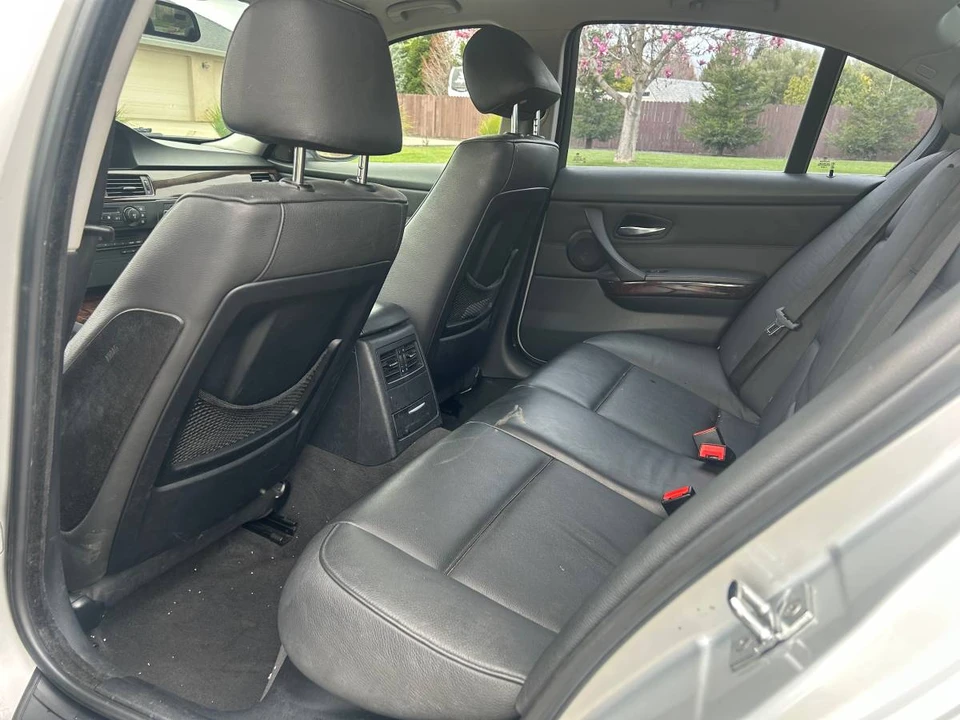 2006 BMW E46 330i & 330Ci - Image 2 of 4