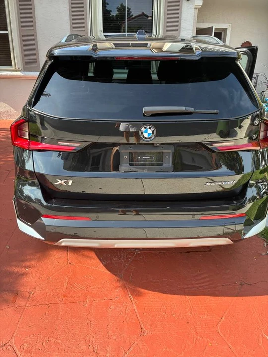 2025 BMW U11/U12 X1 - Image 2 of 4