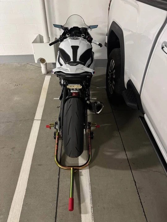 BMW S1000 - Image 4 of 6