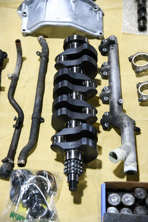 Parts & Memorabilia Engines - Image 22 of 31