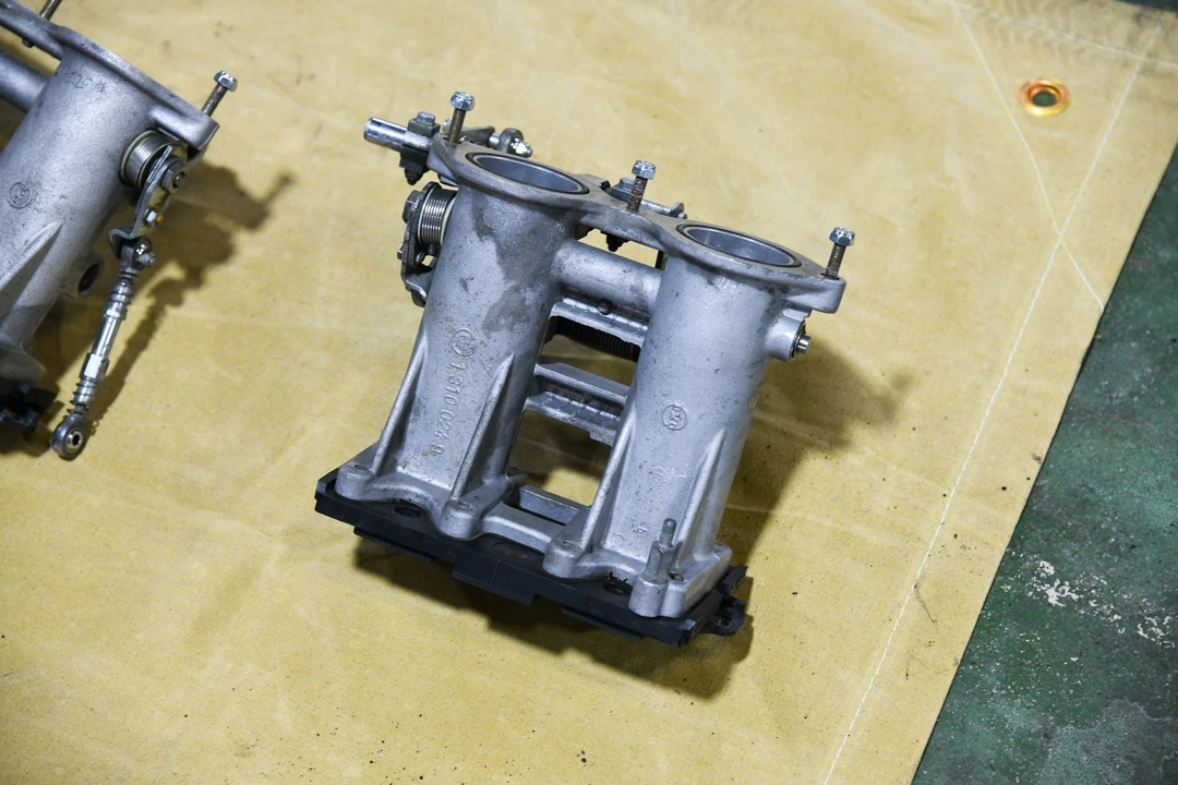 Parts & Memorabilia Engines - Image 27 of 31