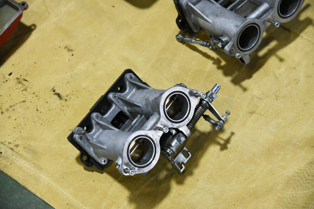 Parts & Memorabilia Engines - Image 30 of 31