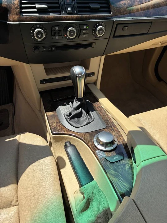 2004 BMW E60 5 Series Sedan - Image 11 of 19