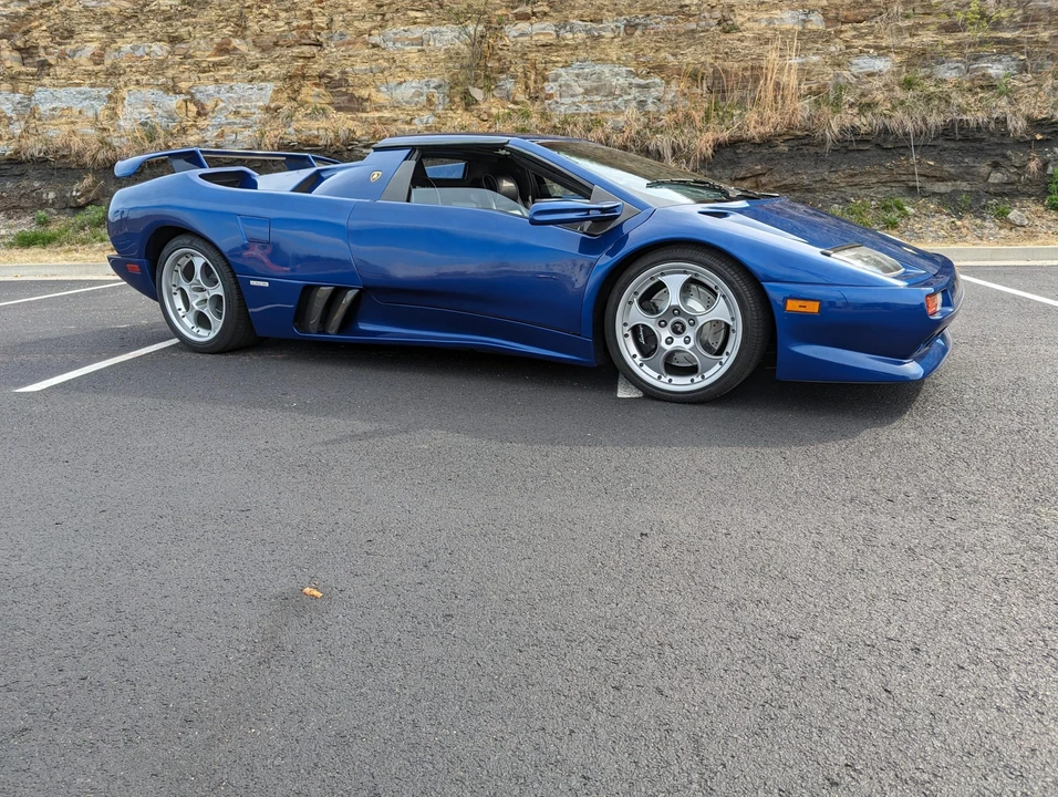 Lamborghini Diablo VT - Image 19 of 31