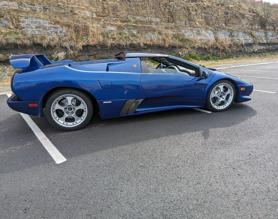 Lamborghini Diablo VT - Image 21 of 31