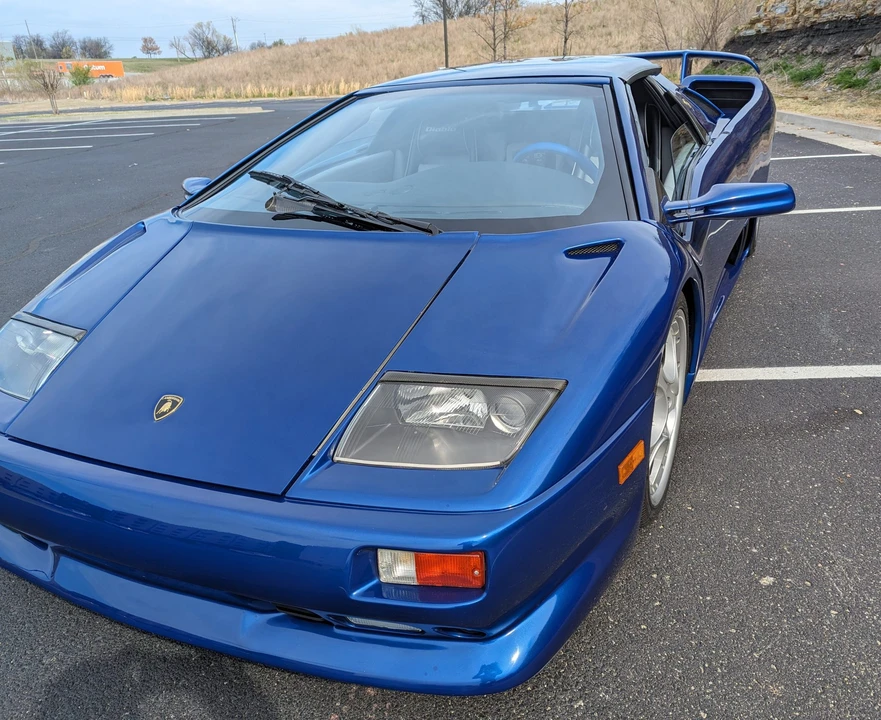 Lamborghini Diablo VT - Image 29 of 31