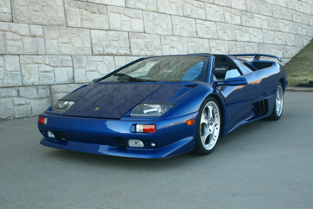 Lamborghini Diablo VT - Image 3 of 31