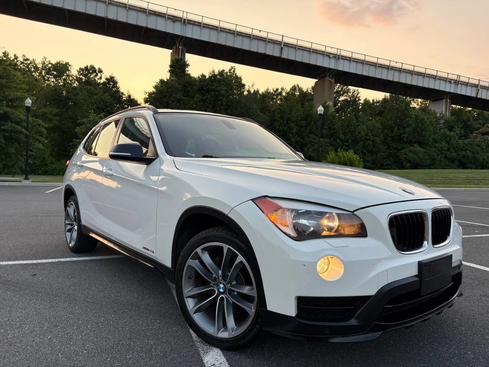 2015 BMW E84 X1 - Image 5 of 14
