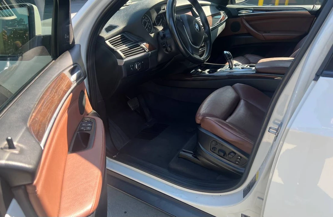 2012 BMW E70 X5 - Image 10 of 12