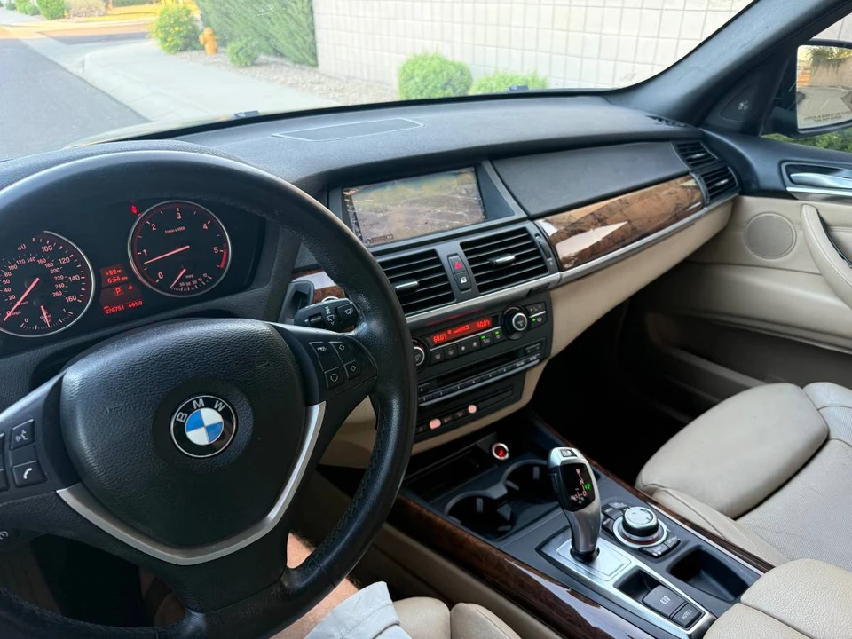 2011 BMW E70 X5 - Image 7 of 11