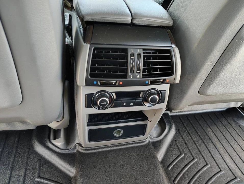 2009 BMW E70 X5 - Image 15 of 24