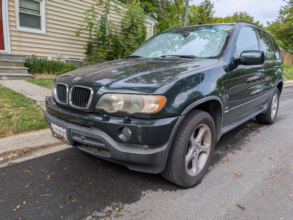 2003 BMW X5 - Image 2 of 5