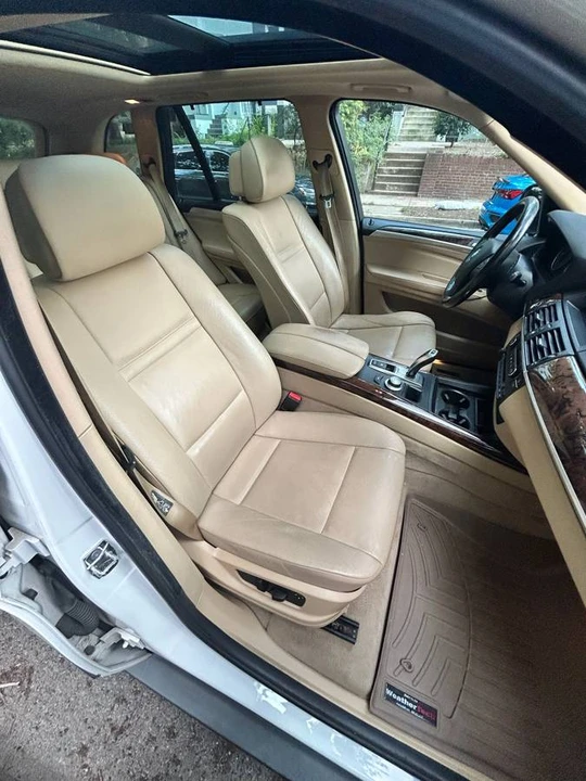 2009 BMW E70 X5 - Image 3 of 10