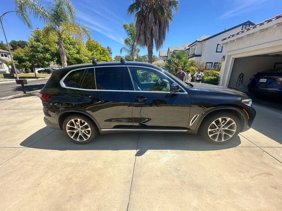 2023 BMW G05 X5 - Image 2 of 16