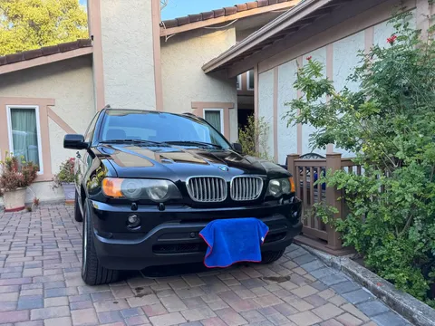 2001 BMW X5 4.4i