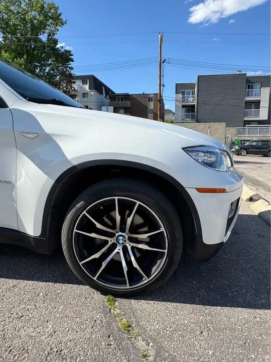 BMW X6 - Image 8 of 10