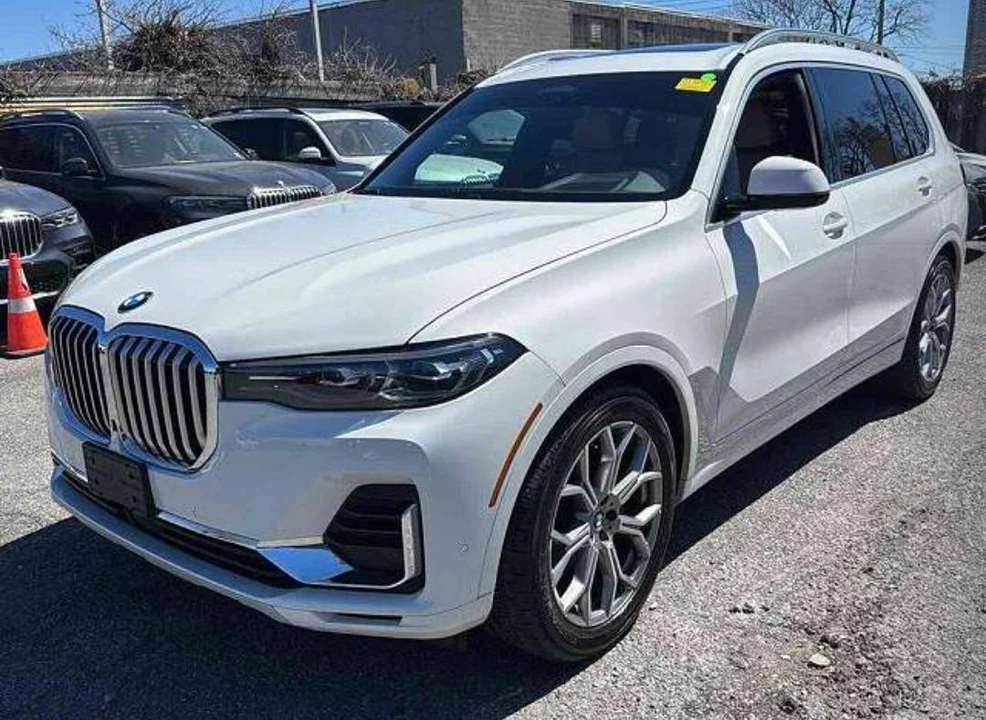 2021 BMW G07 X7 - Image 2 of 13