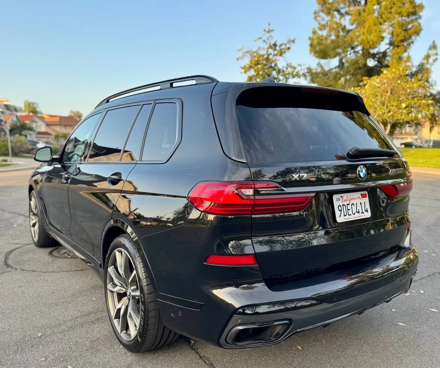 2022 BMW X7 - Image 3 of 21