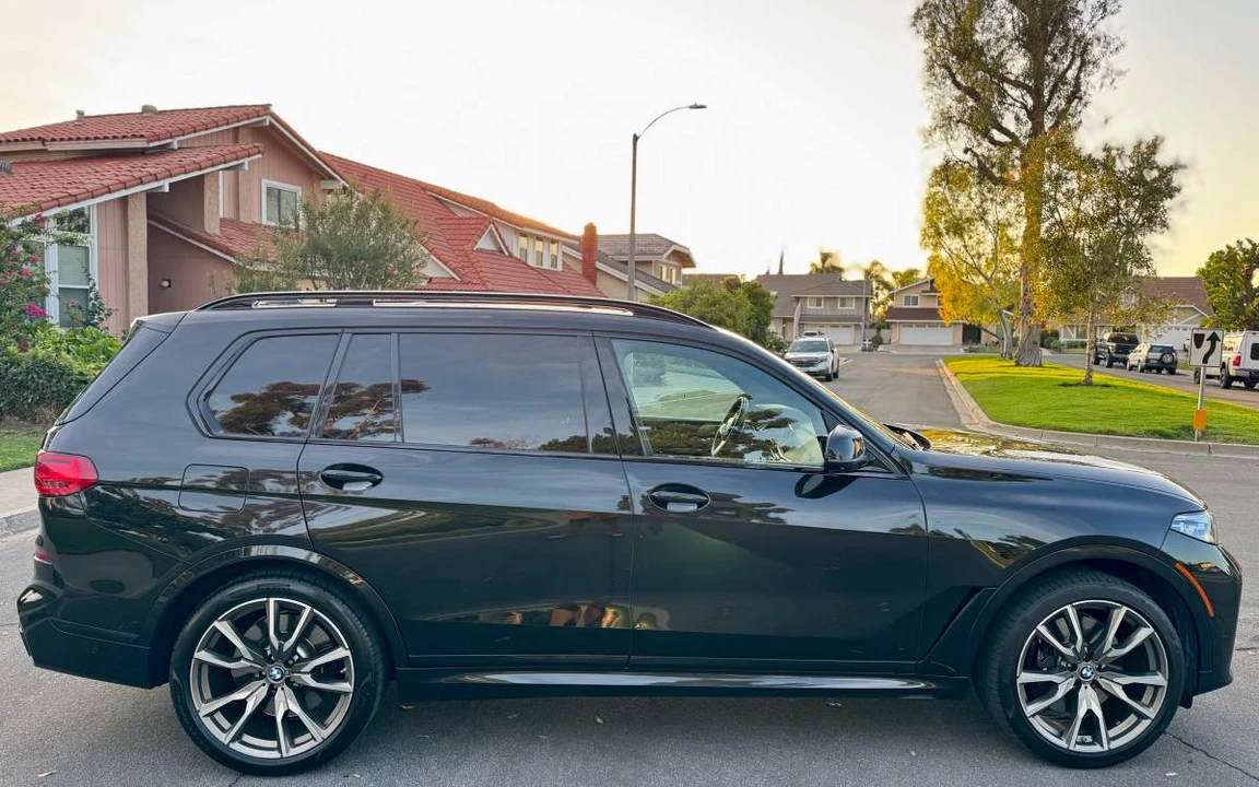 2022 BMW X7 - Image 6 of 21
