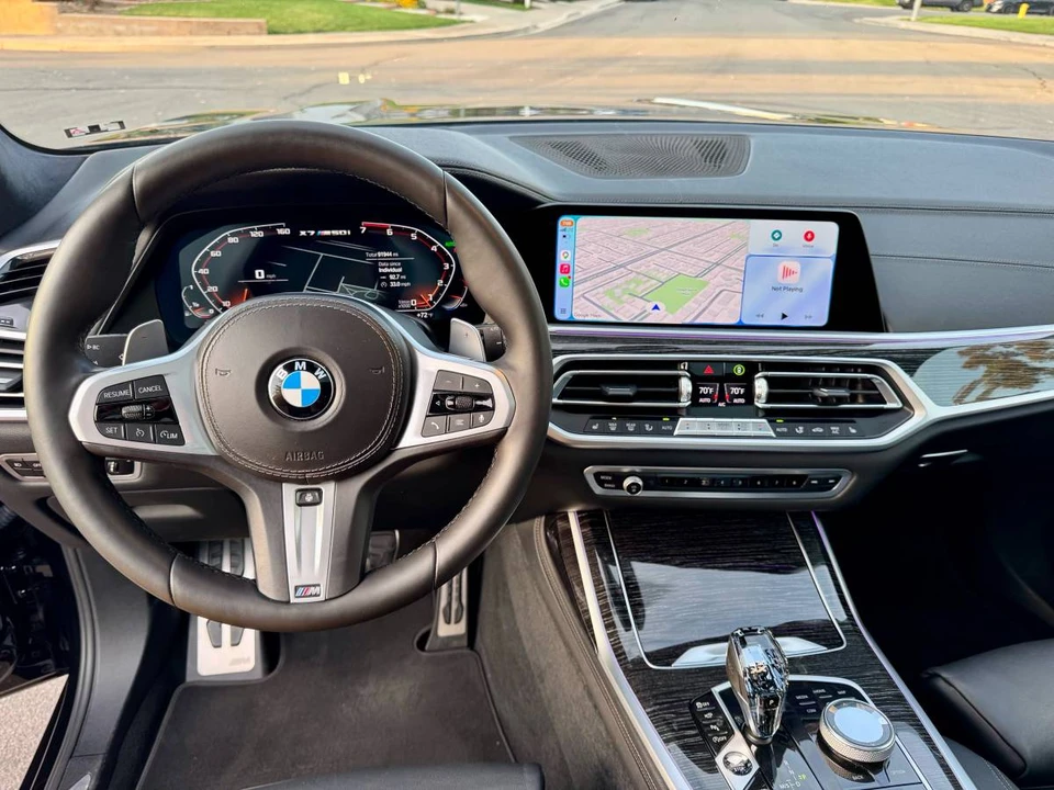 2022 BMW X7 - Image 19 of 21