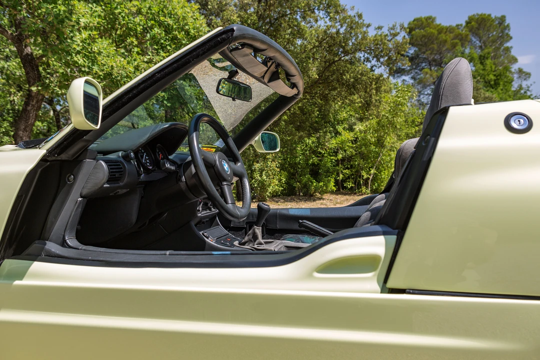 BMW Z1 - Image 15 of 31