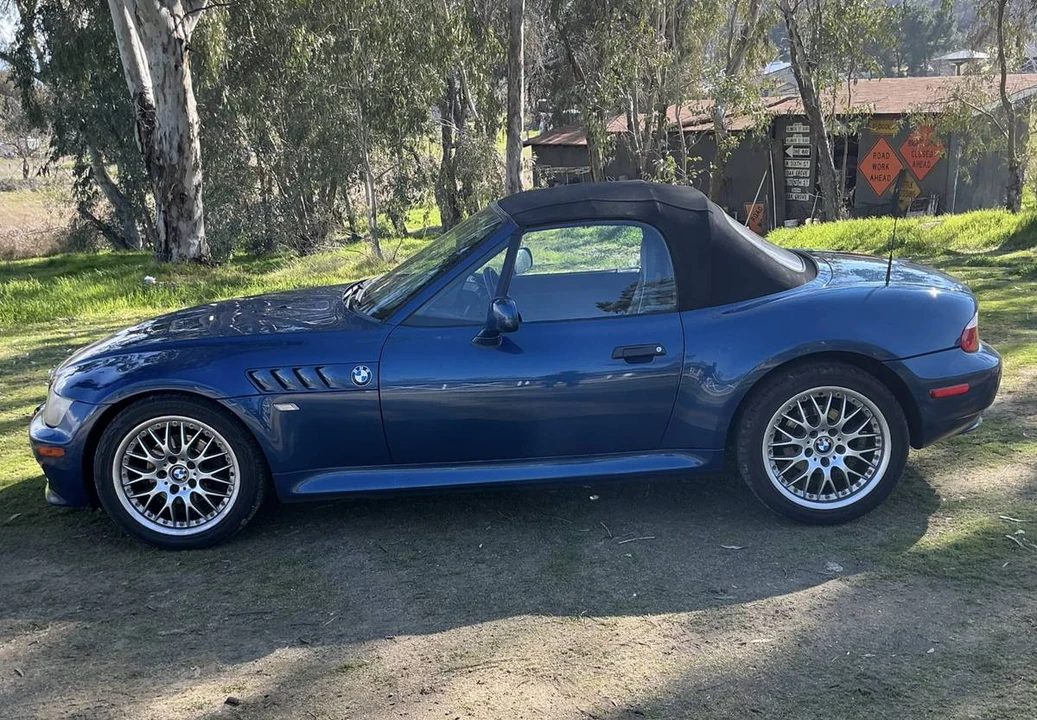 2000 BMW Z3 - Image 3 of 13