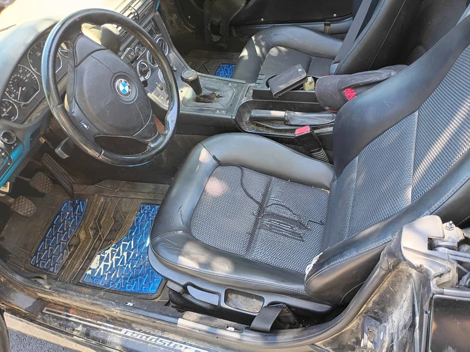 2001 BMW Z3 Roadster - Image 2 of 8