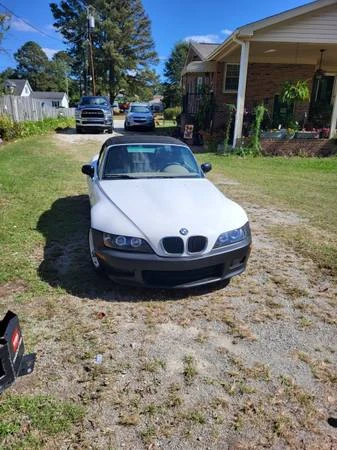 2000 BMW Z3 Roadster - Image 2 of 9