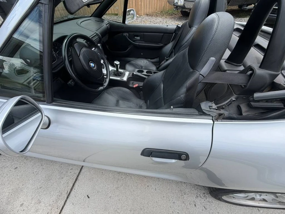 2002 BMW Z3 Roadster - Image 7 of 8