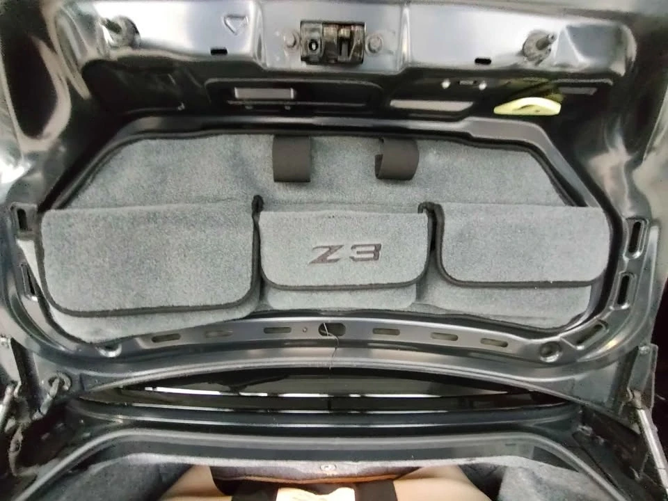 2002 BMW Z3 Roadster - Image 9 of 10
