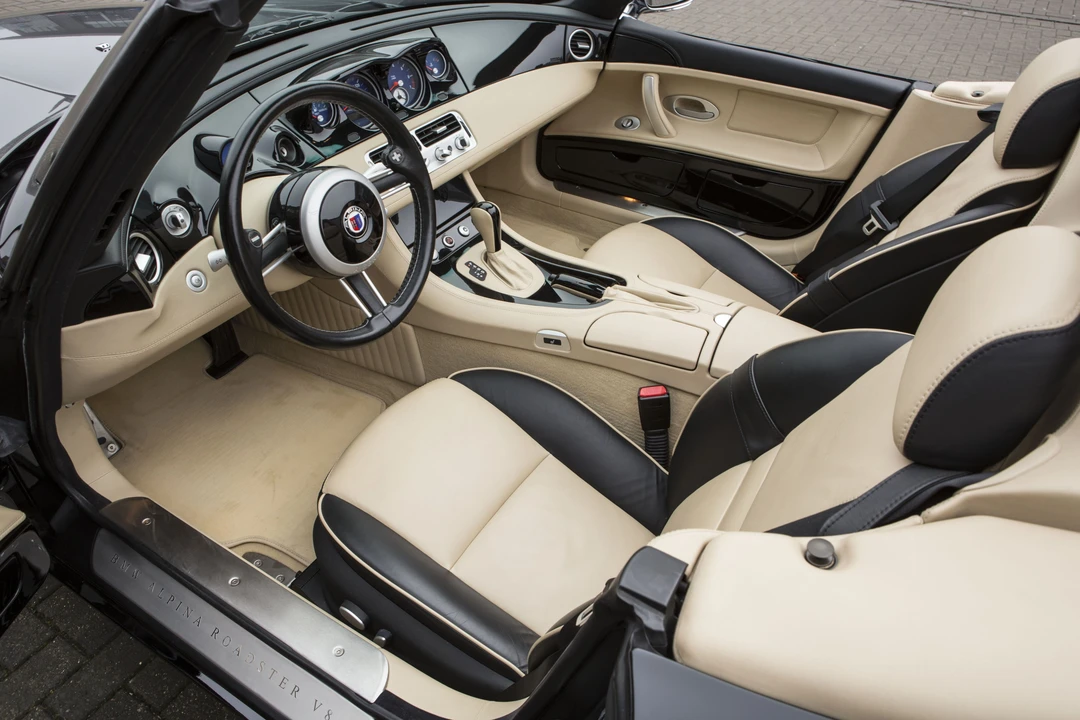 BMW Z8 - Image 18 of 31